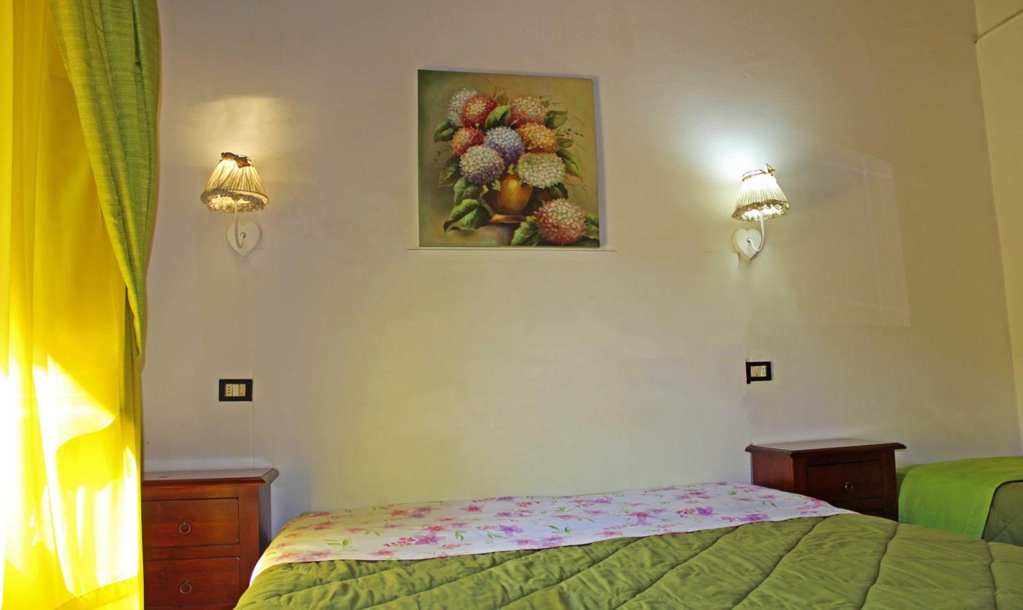 Max Studios Floransa Oda fotoğraf