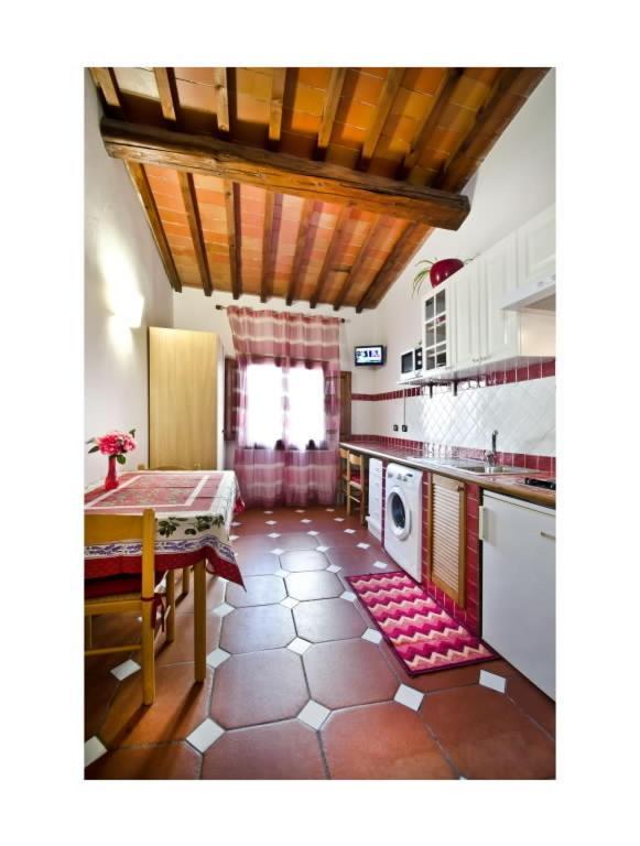 Max Studios Floransa Oda fotoğraf